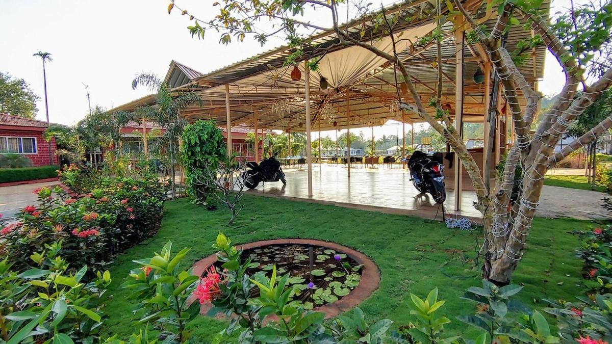 Whispering Woods Resort Lonavla Exterior foto